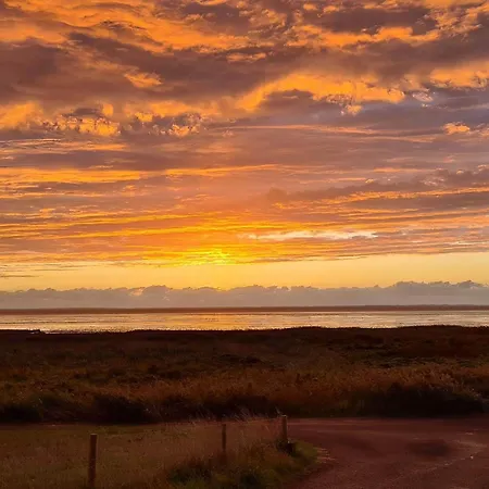 Modern Seaside Retreat - By Traum *