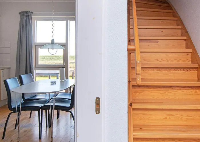 بيت للعطل Modern Seaside Retreat - By Traum Emmerlev