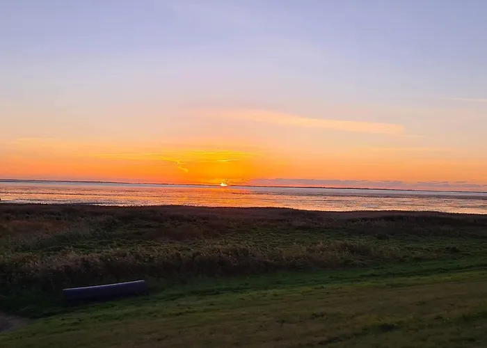 Modern Seaside Retreat - By Traum * Emmerlev